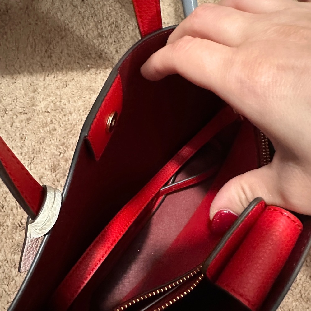 Handbag - Picture 4 of 4